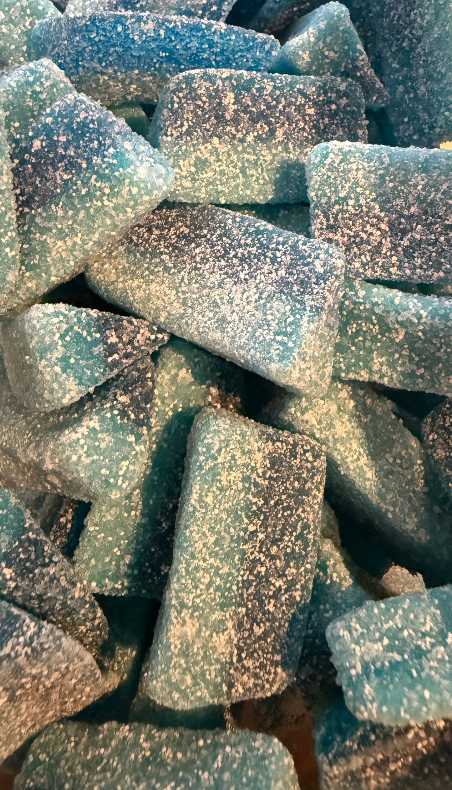 Mega Sour Blue Slices